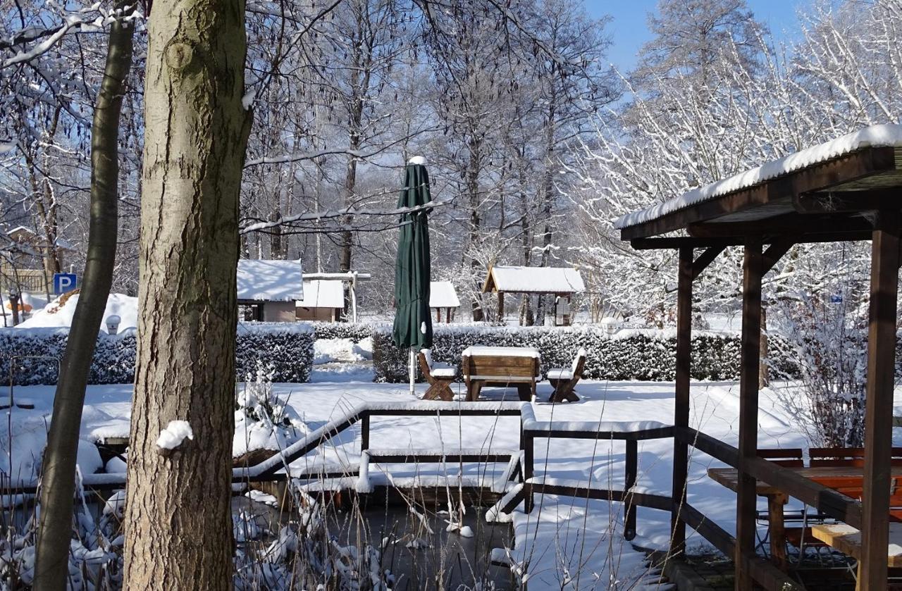 Gasthaus & Pension Am Kurfuerstendamm Burg im Spreewald Eksteriør billede