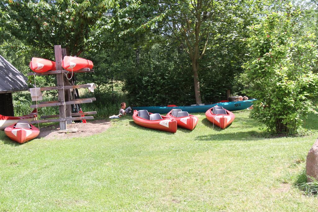Gasthaus & Pension Am Kurfuerstendamm Burg im Spreewald Eksteriør billede
