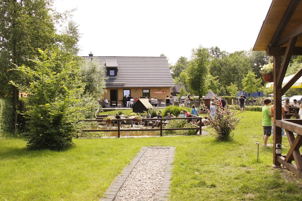 Gasthaus & Pension Am Kurfuerstendamm Burg im Spreewald Eksteriør billede