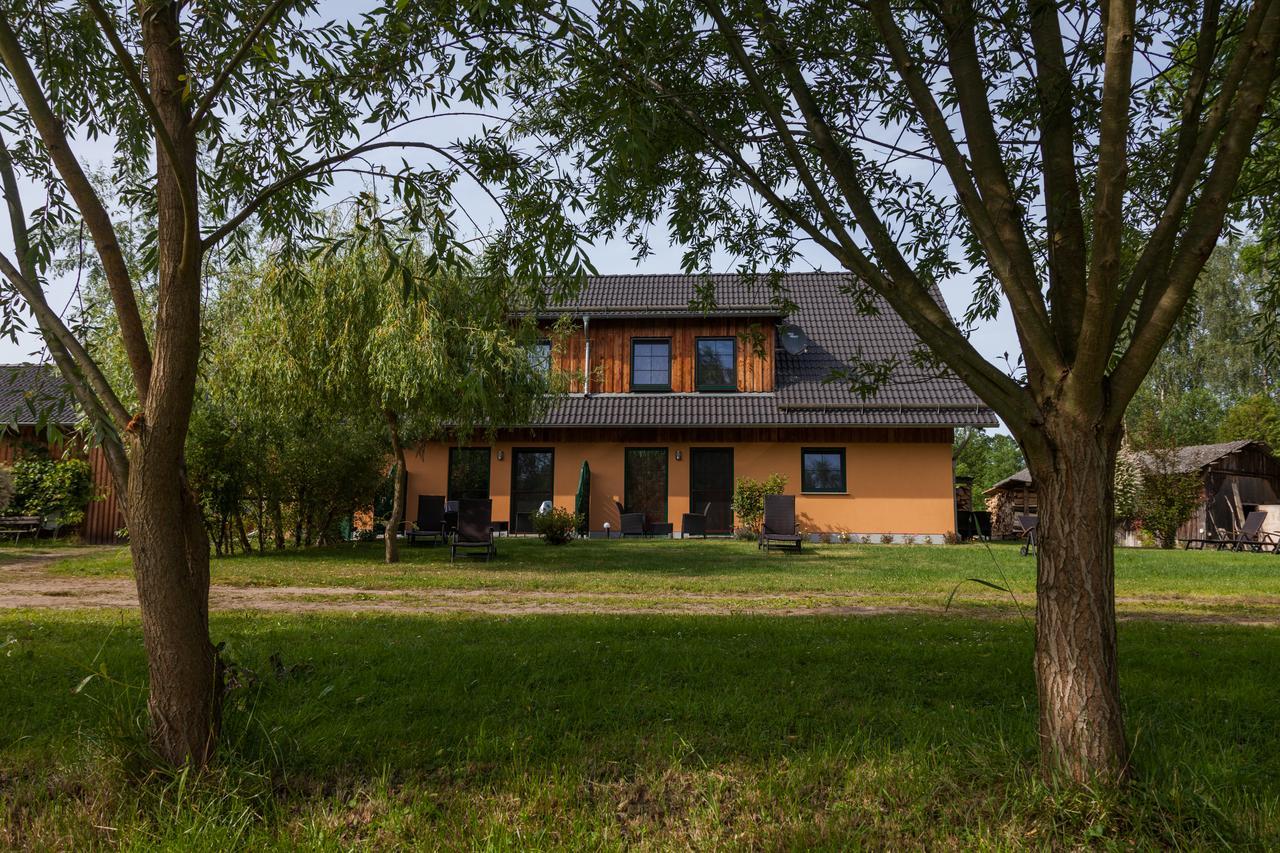 Gasthaus & Pension Am Kurfuerstendamm Burg im Spreewald Eksteriør billede